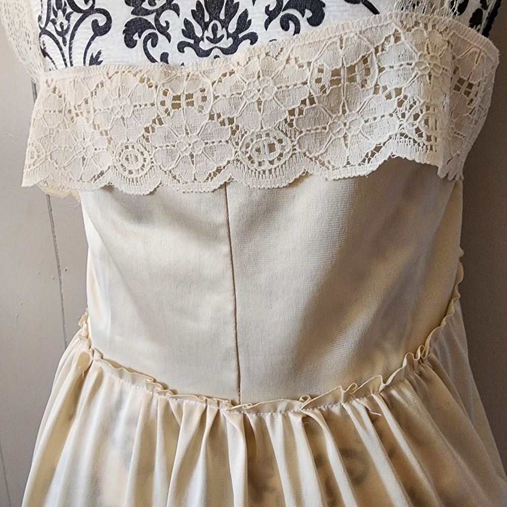 Vintage Handmade Boho Lace Cami Top Cream Satin Sweep Hem Women’s Small - Picture 7 of 16